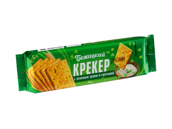 С зеленым луком и сметаной